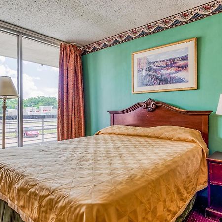 Oyo Hotel Jackson North I-55 Экстерьер фото