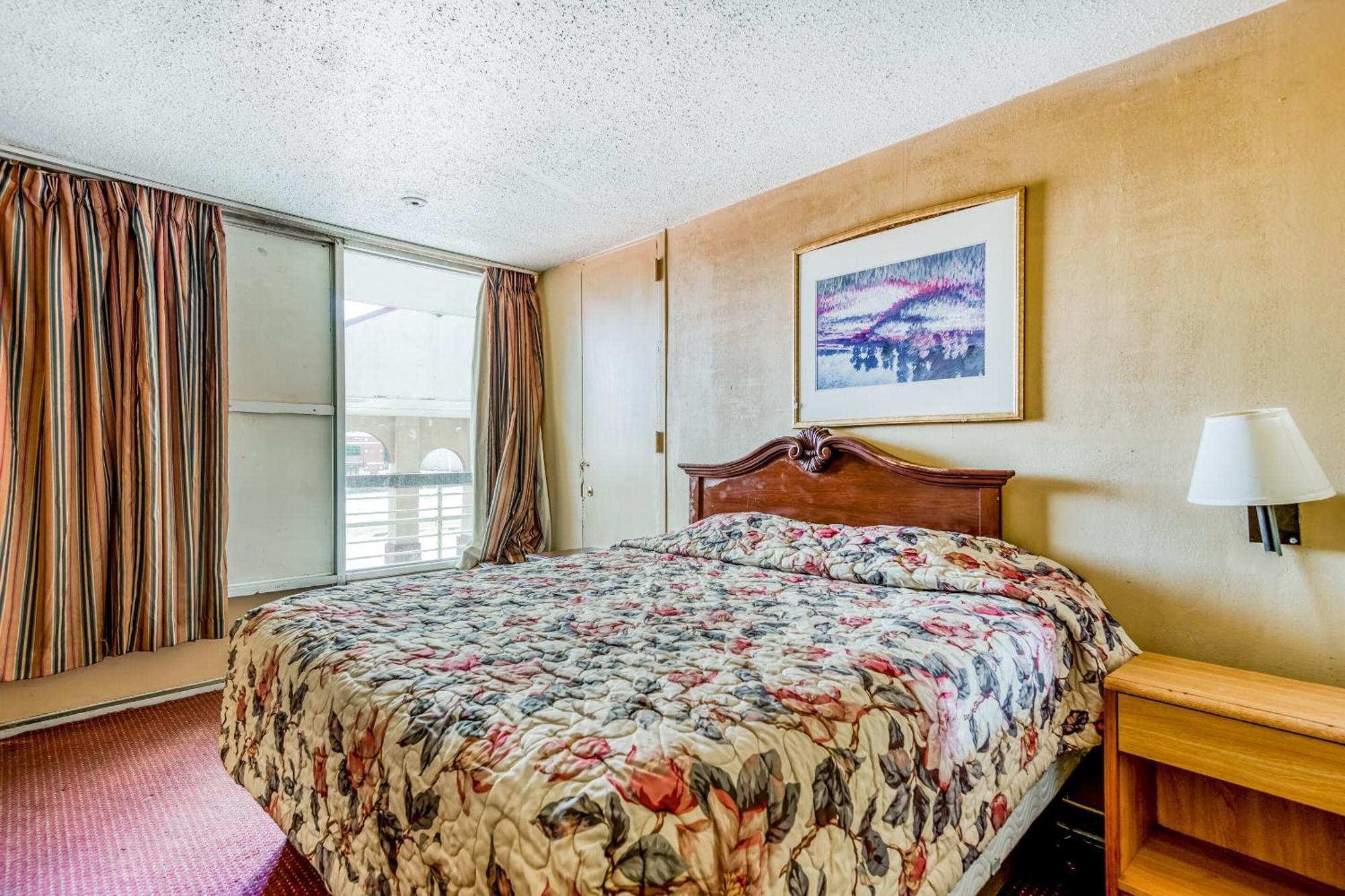 Oyo Hotel Jackson North I-55 Экстерьер фото