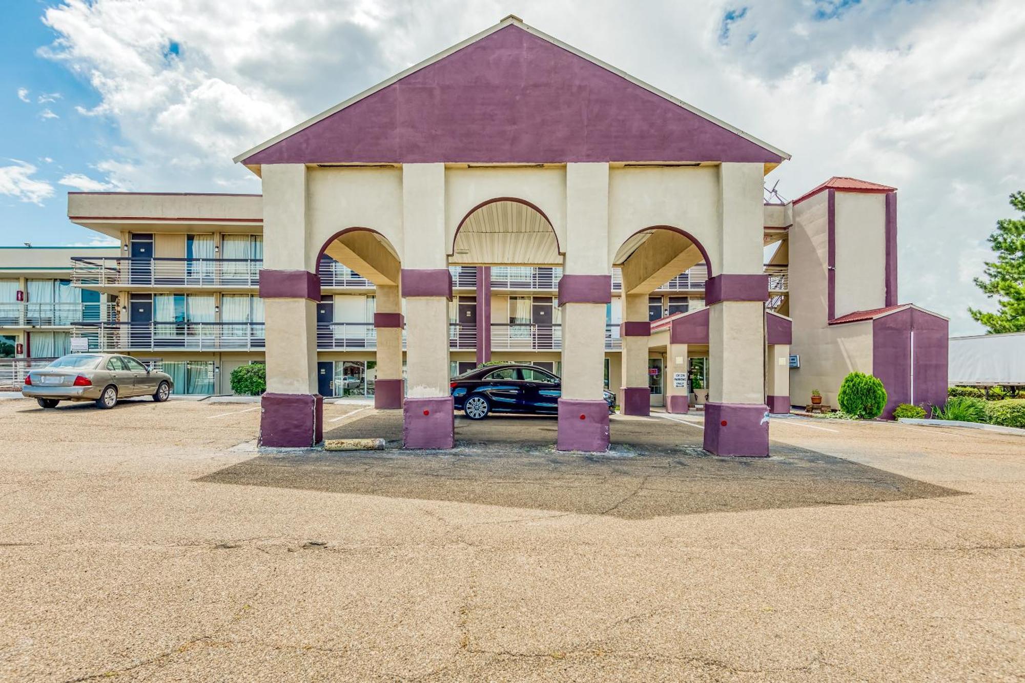 Oyo Hotel Jackson North I-55 Экстерьер фото